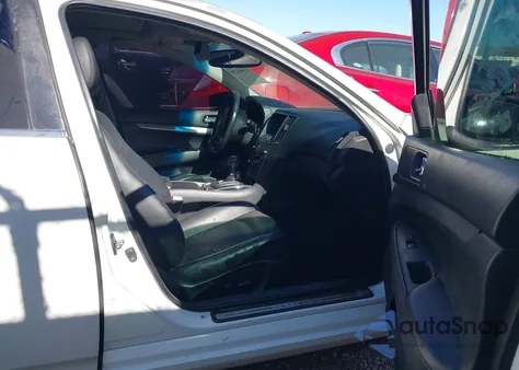 2013 Infiniti G37 Journey from USA, damaged, VIN JN1CV6AP7DM722659